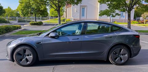 Tesla Model 3 2023