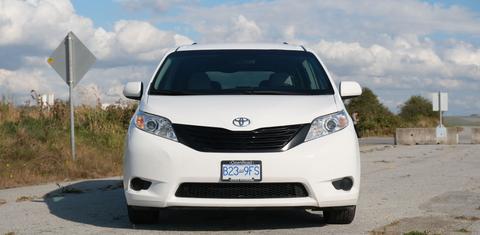 Toyota Sienna 2016