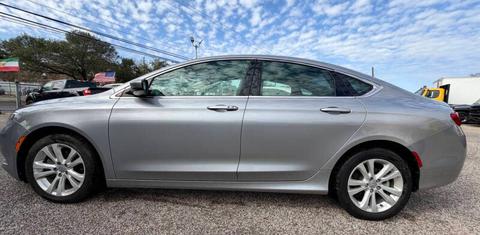 Chrysler 200 2016