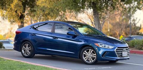 Hyundai Elantra 2017