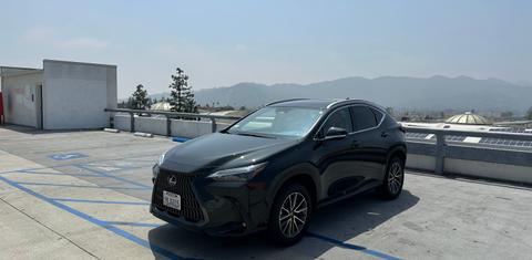 Lexus NX 2024