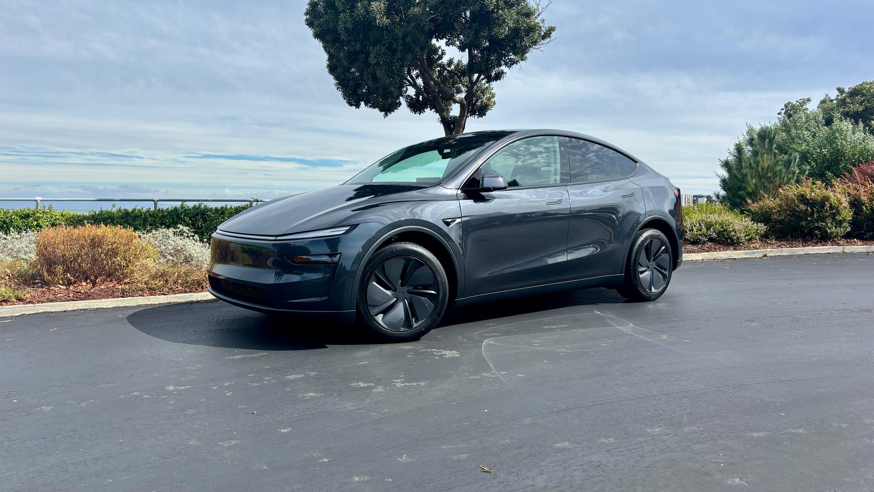Tesla Model Y 2026 in 