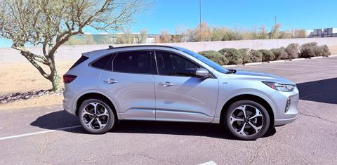Ford Escape Hybrid 2023