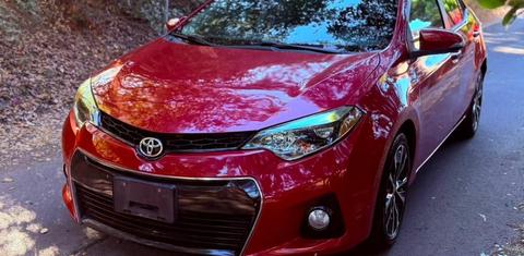 Toyota Corolla 2015