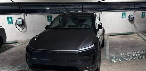 Tesla Model Y 2026