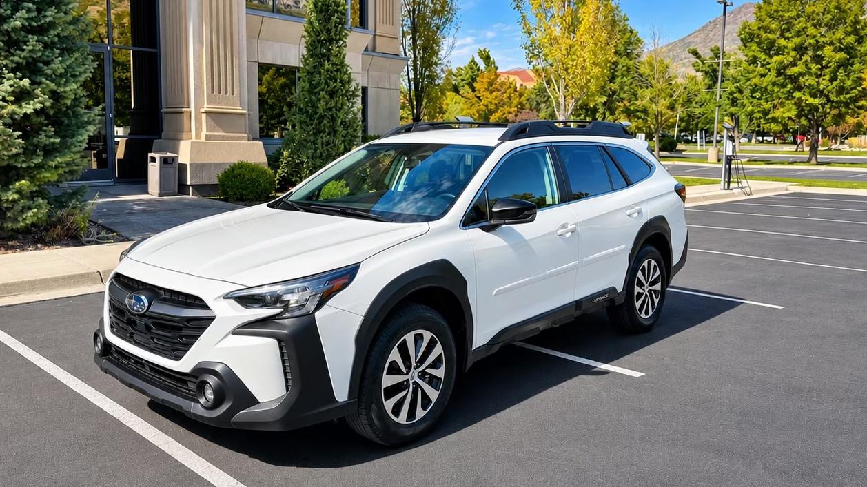 Subaru Outback 2025 in Provo, UT