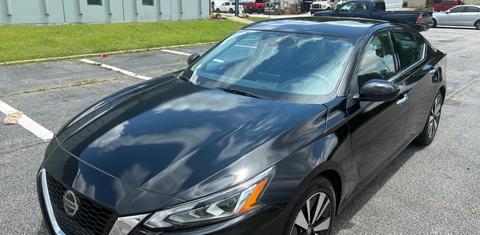 Nissan Altima 2021