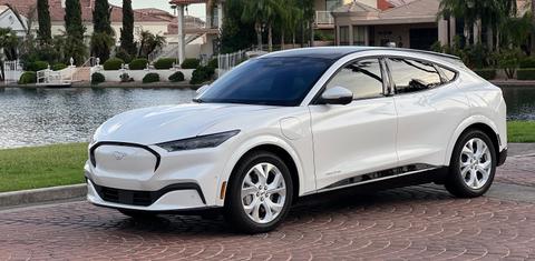 Ford Mustang Mach-E 2022