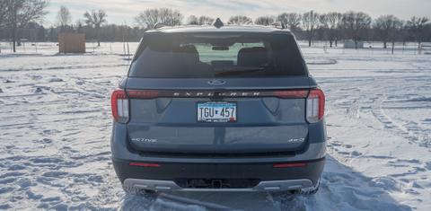 Ford Explorer 2025