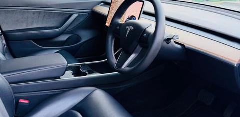 Tesla MODEL 3 2019