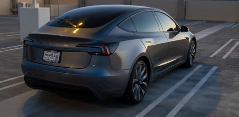 Tesla Model 3 2024