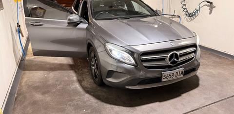 Mercedes-Benz GLA-CLASS 2016