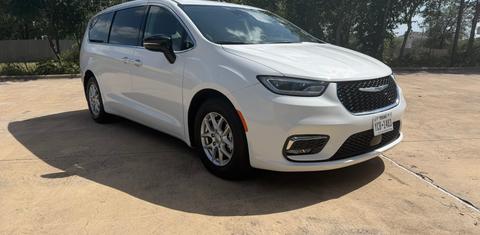 Chrysler Pacifica 2024