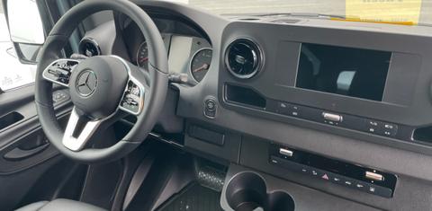 Mercedes-Benz Sprinter 2022