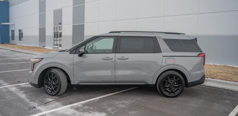Kia Carnival Hybrid 2026