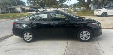 Nissan Versa 2025