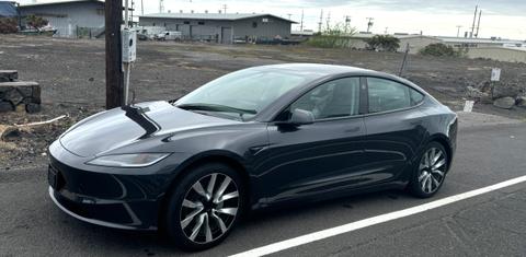 Tesla Model 3 2024