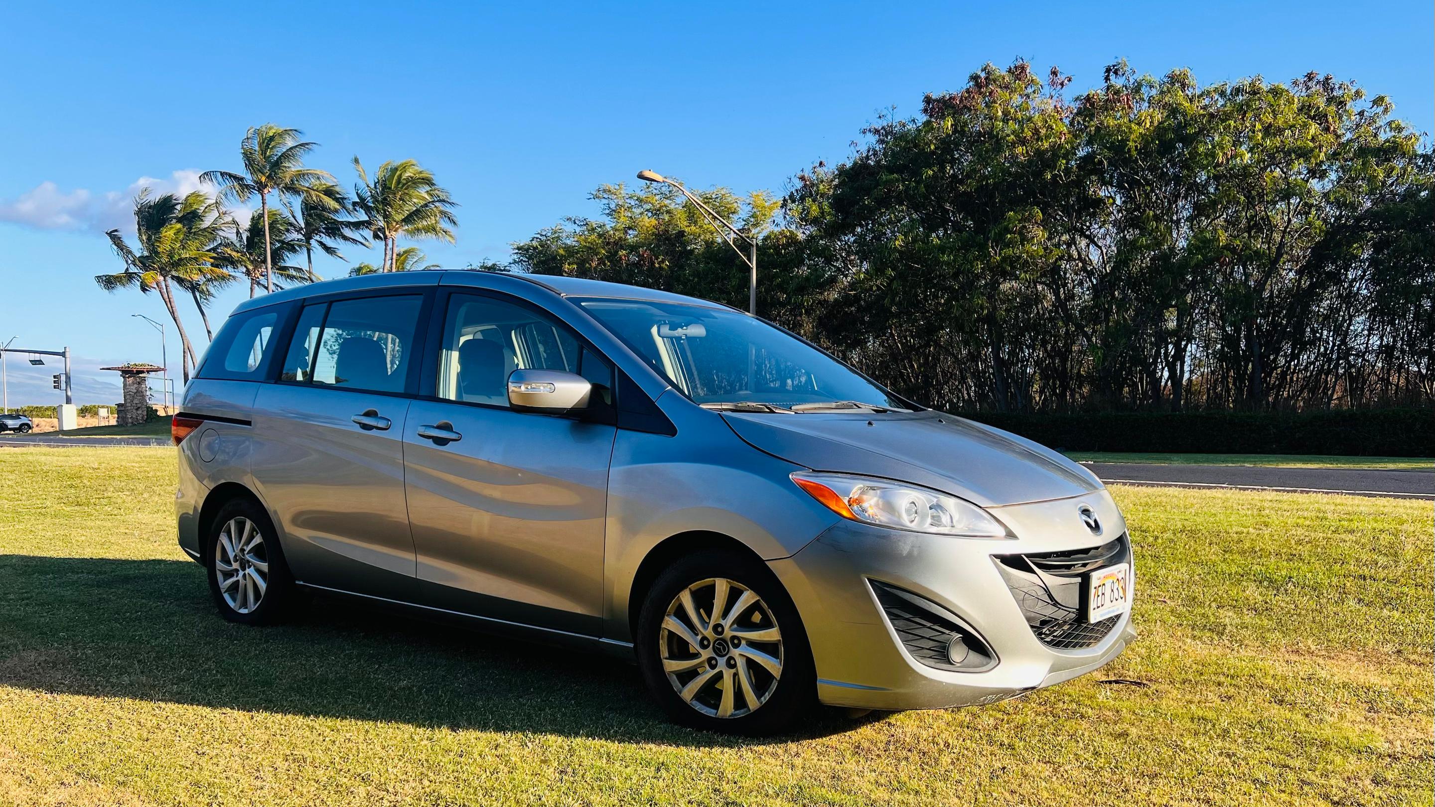 Mazda Mazda5 2015 — Options de location de voitures à Kihei, HI