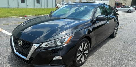 Nissan Altima 2021