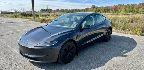 Tesla Model 3 2024