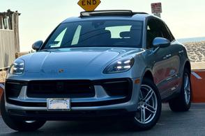 Porsche Macan car