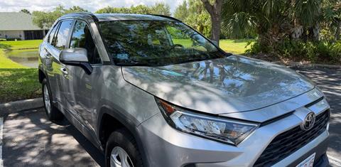 Toyota RAV4 2021