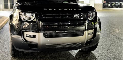 Land Rover Defender 2026