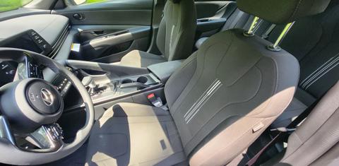 Hyundai Elantra 2025