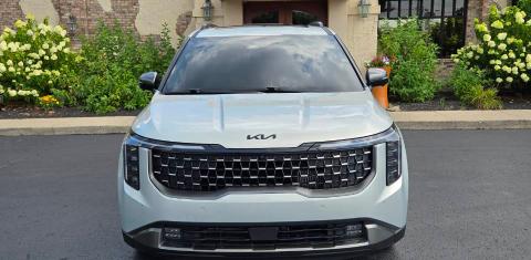 Kia Carnival Hybrid 2025