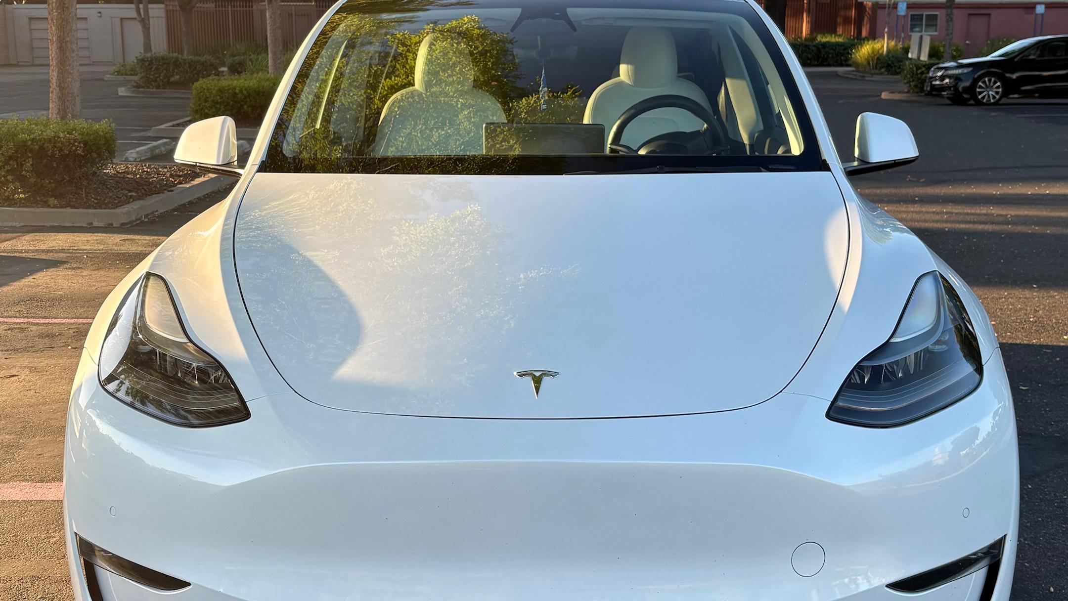 Tesla Model Y 2021 in Sacramento, CA