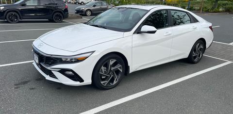 Hyundai Elantra Hybrid 2025