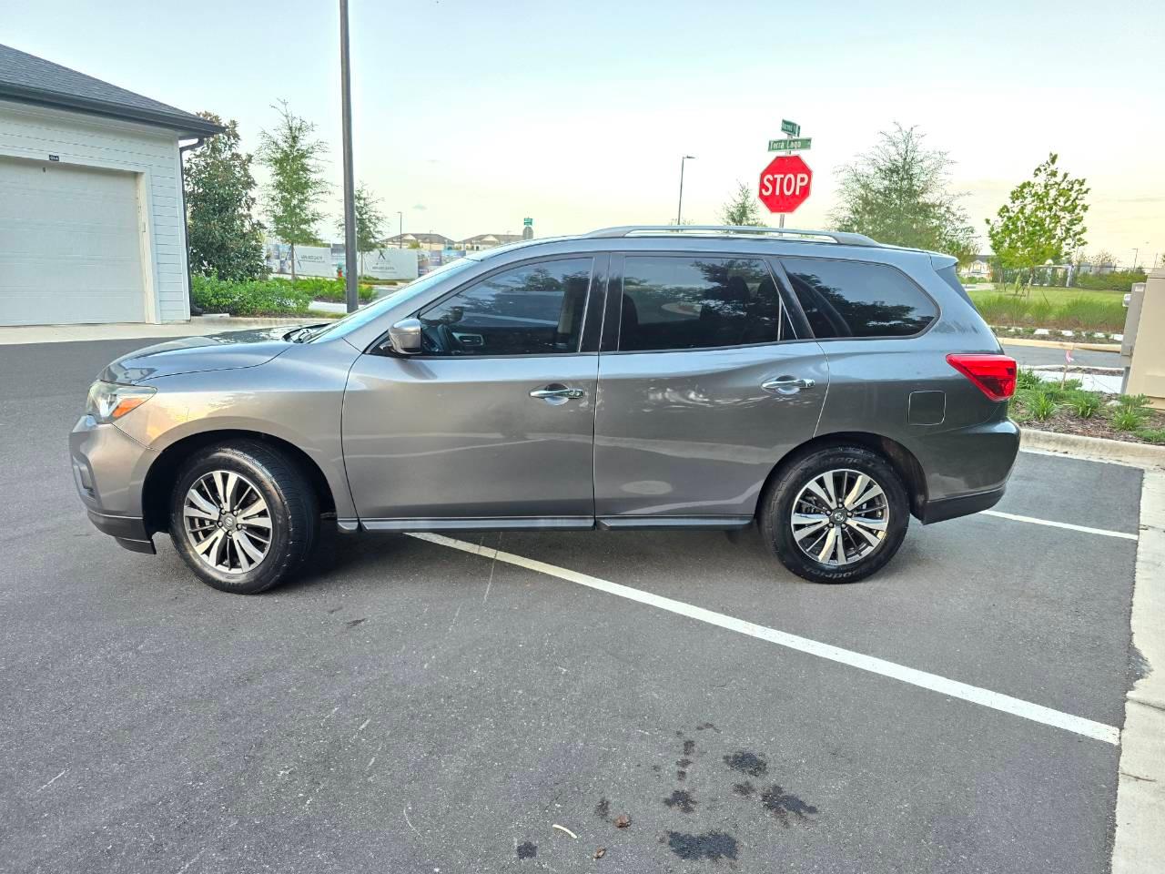 Nissan Pathfinder 2017 in 