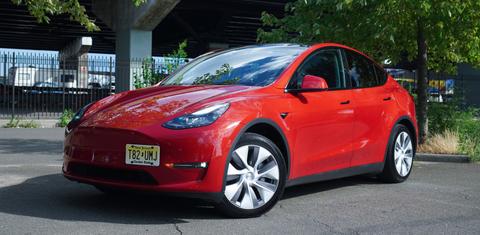 Tesla Model Y 2023