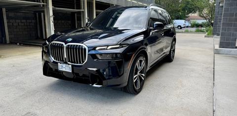 BMW X7 2024
