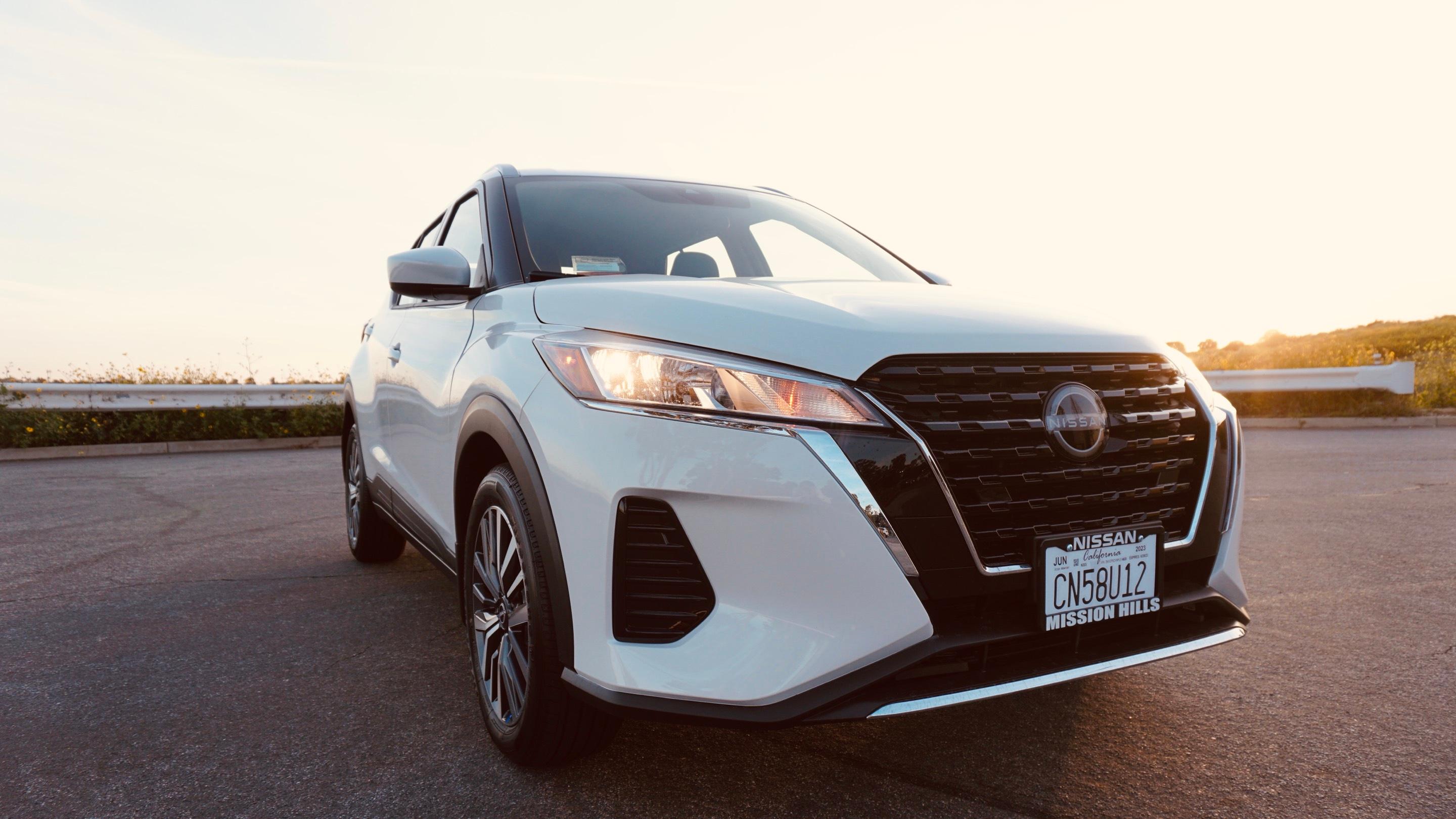 Nissan Kicks 2023 in Costa Mesa, CA