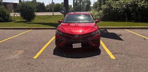 Toyota Camry Hybrid 2022