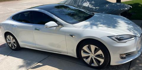 Tesla Model S 2020
