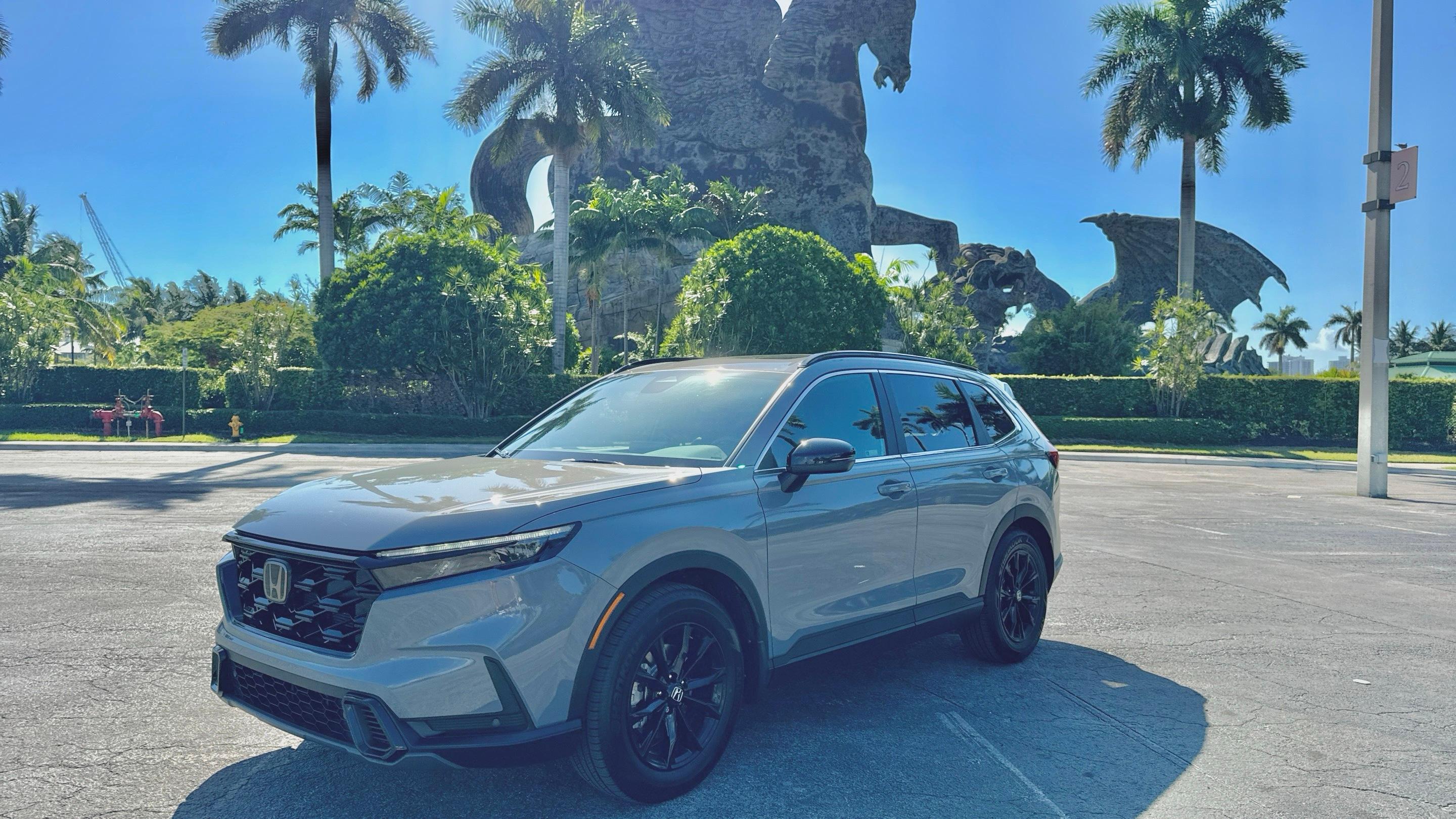Honda CR-V Hybrid 2024 in 
