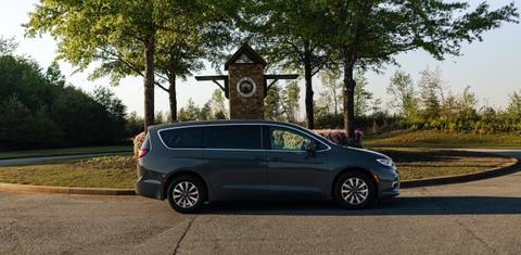 Chrysler Pacifica 2022