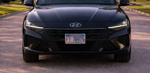 Hyundai Elantra 2024