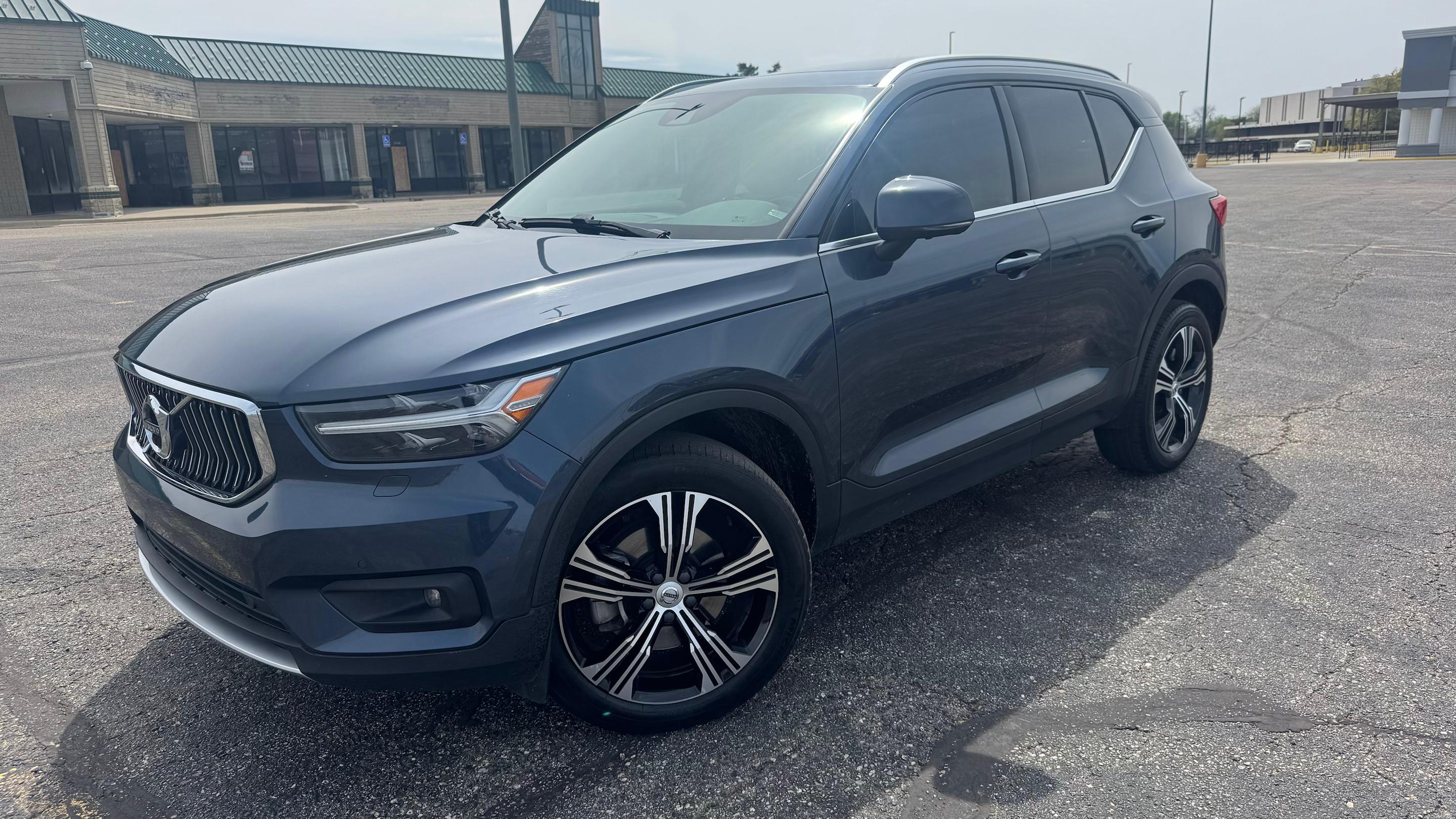 Volvo XC40 2022 in Flint, MI