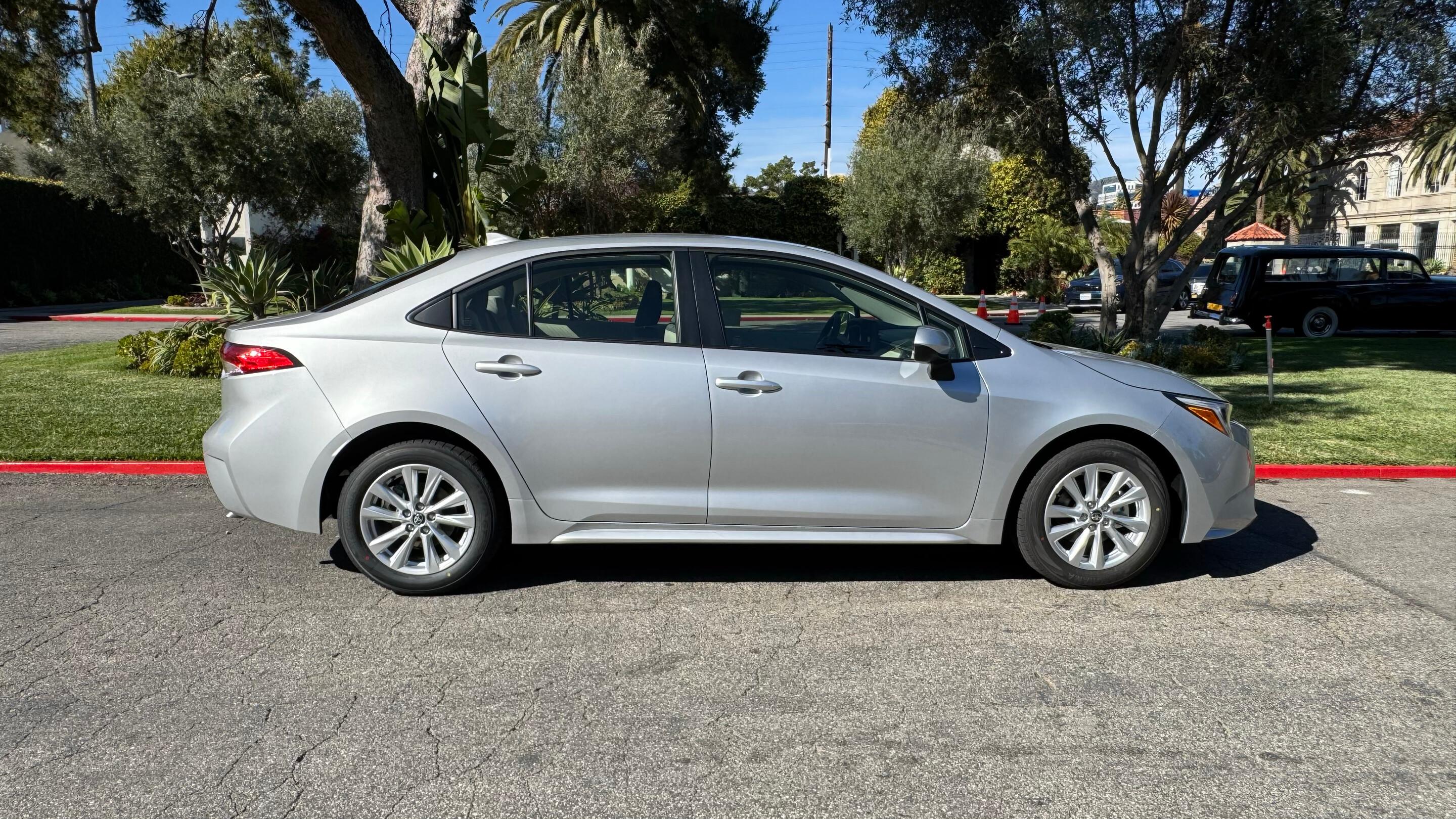 Toyota Corolla Hybrid 2025 in 