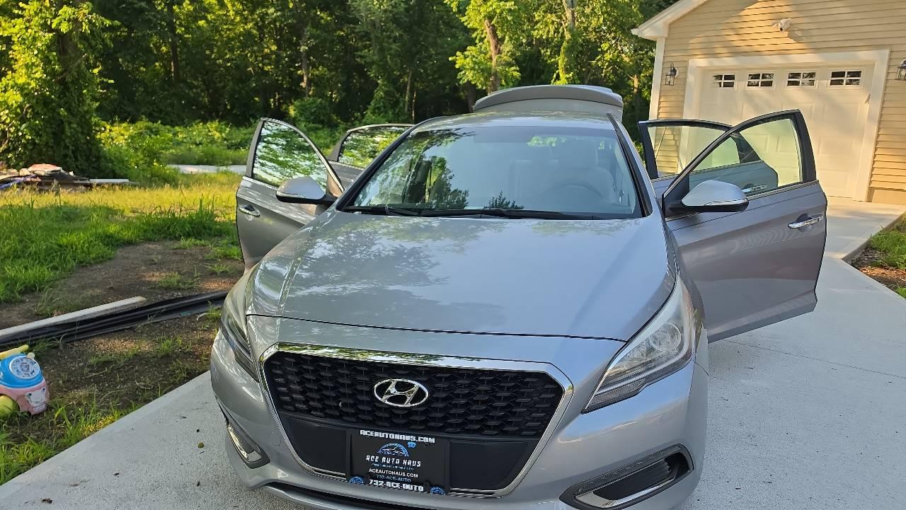 Hyundai Sonata Hybrid 2016 in East Providence, RI