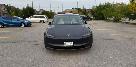 Tesla Model 3 2024