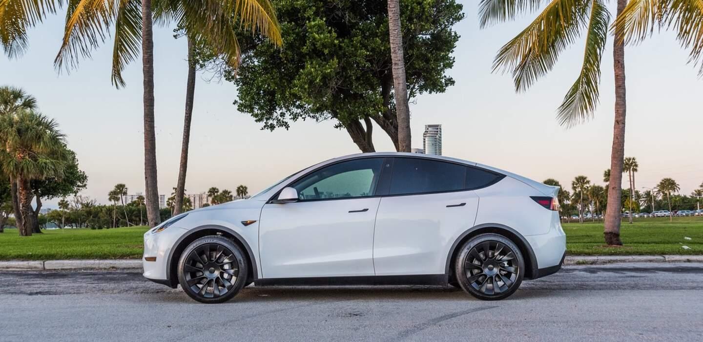 Tesla Model Y 2021 in Ashburn, VA