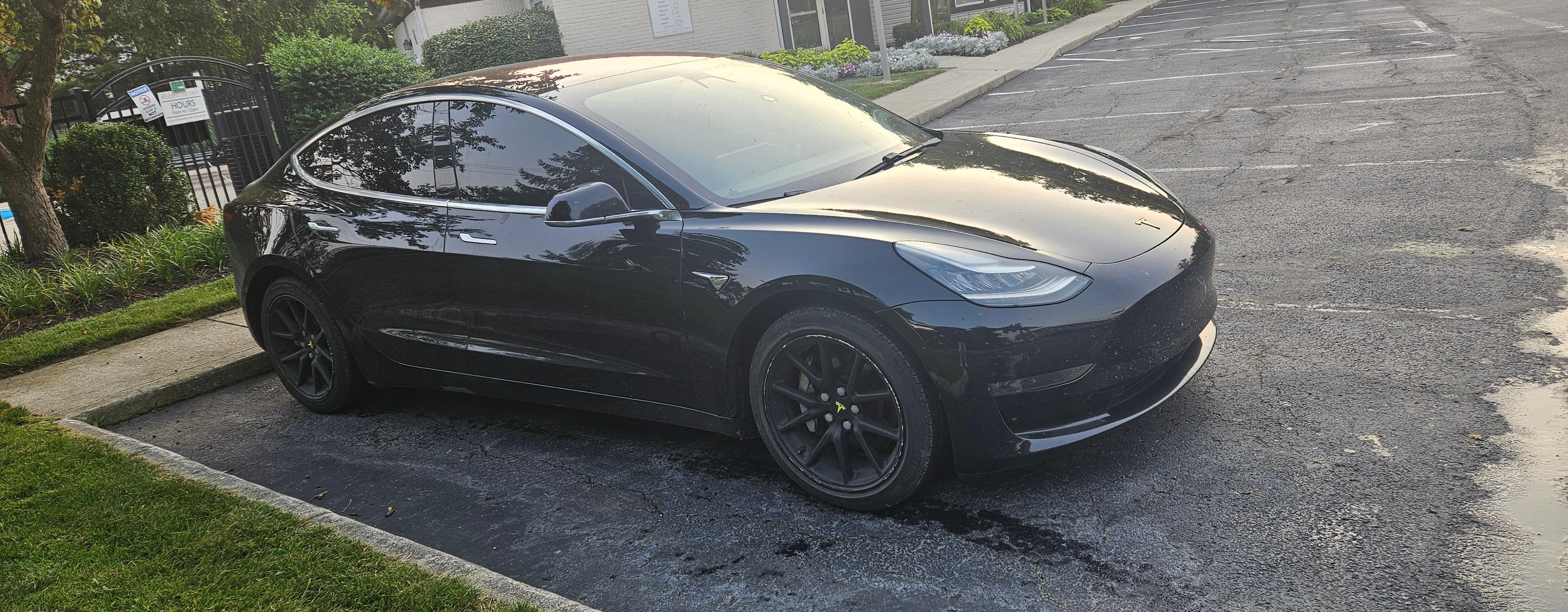 Tesla Model 3 2018 in Grove City, OH