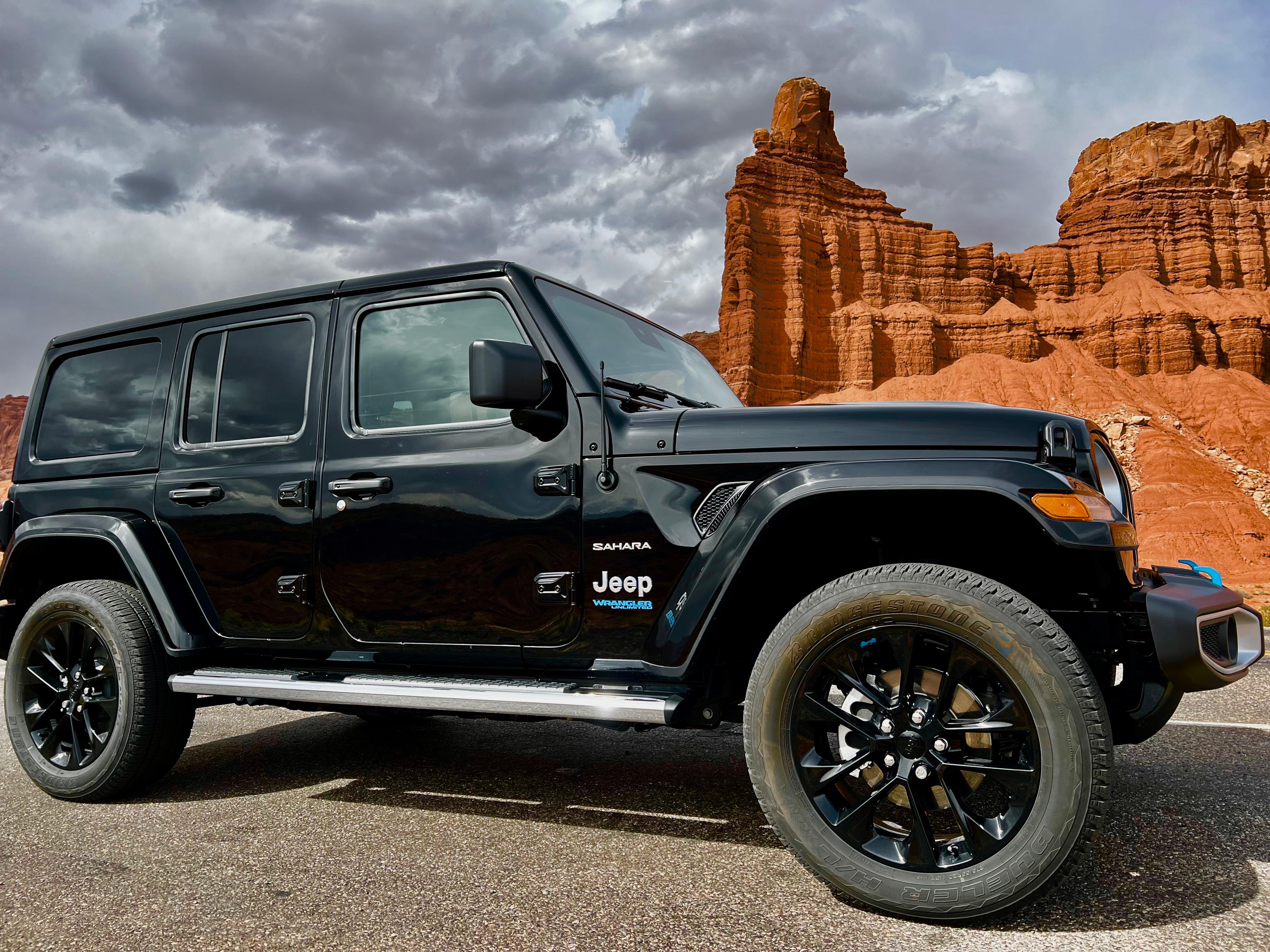 Jeep Wrangler 4xe 2022 in 