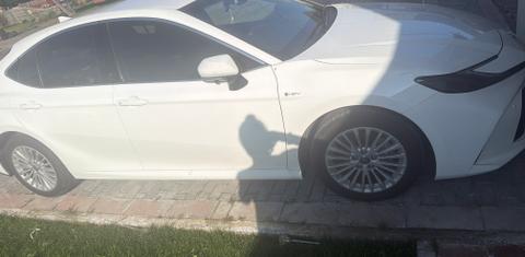Toyota CAMRY 2025