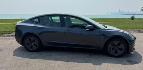 Tesla Model 3 2023