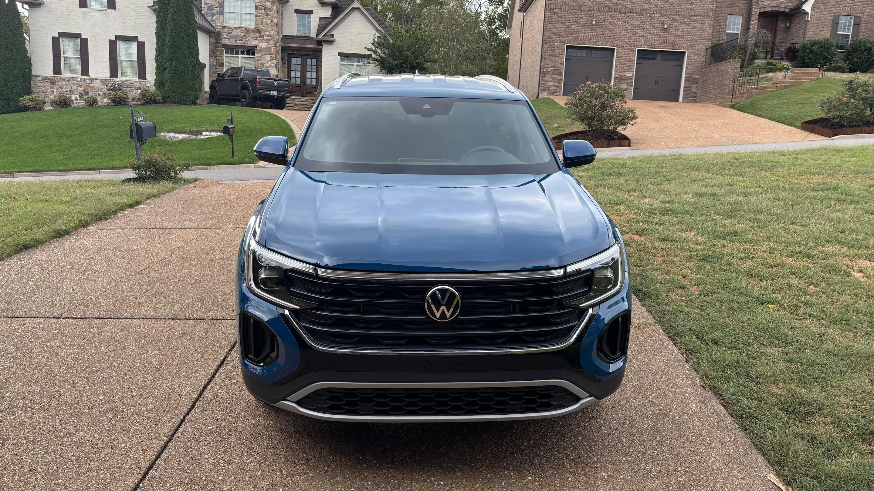 Volkswagen Atlas Cross Sport 2026 in Brentwood, TN